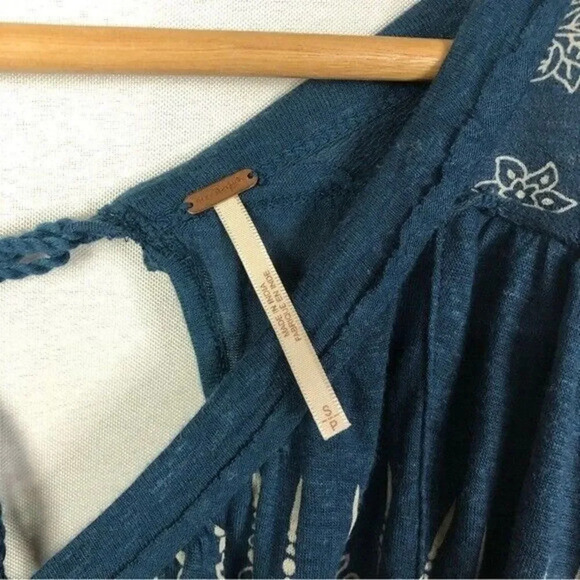 Free People Weekend Warrior Denim Blue Printed Open Back Long Sleeves S - Picture 8 of 9